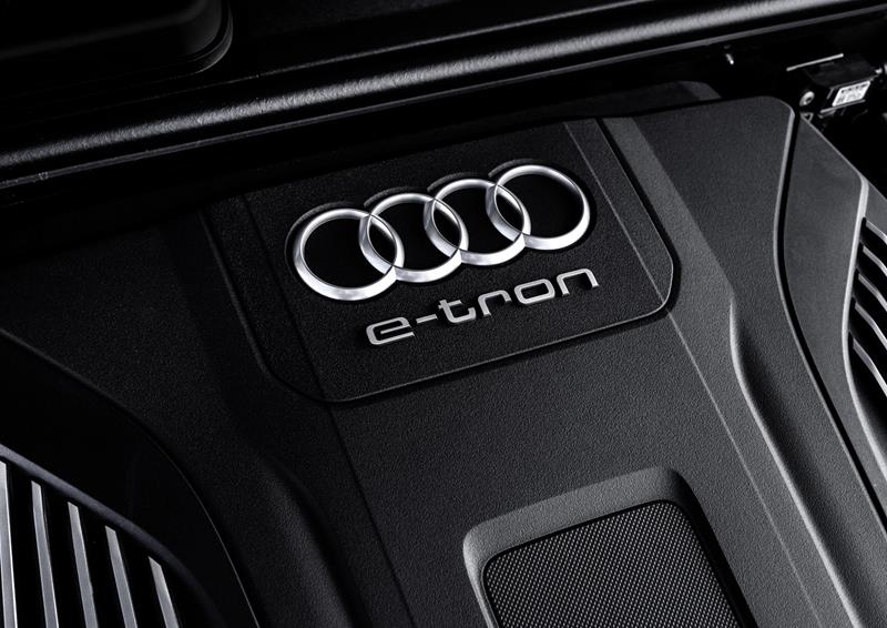 Audi-e-tron-Logo