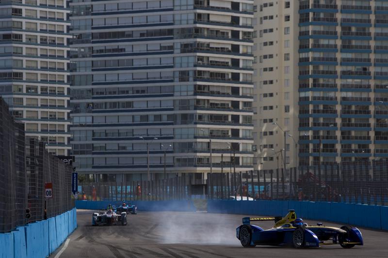 Formula-E-Cars-Punta-del-Este