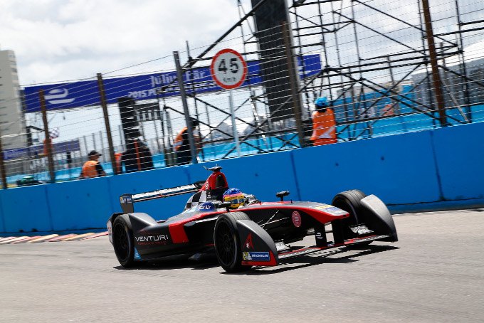 Jacques-Villeneuve-Venturi-Punta-del-Este
