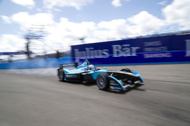 Nelson-Piquet-NextEV-Punta-del-Este-Car
