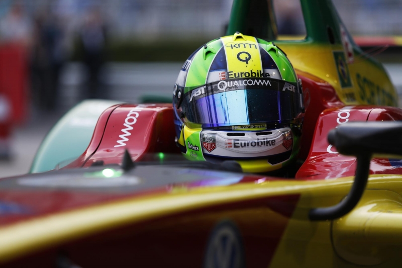 Lucas-di-Grassi-Beijing-Helmet