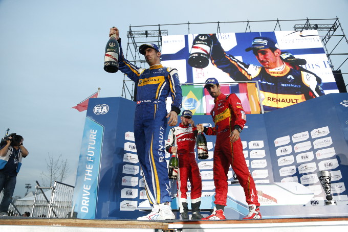 Sebastien-Buemi-Renault-e.dams-Beijing-Lucas-di-Grassi-Nick-Heidfeld-Podium