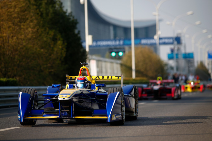 Buemi auf Pole in Beijing