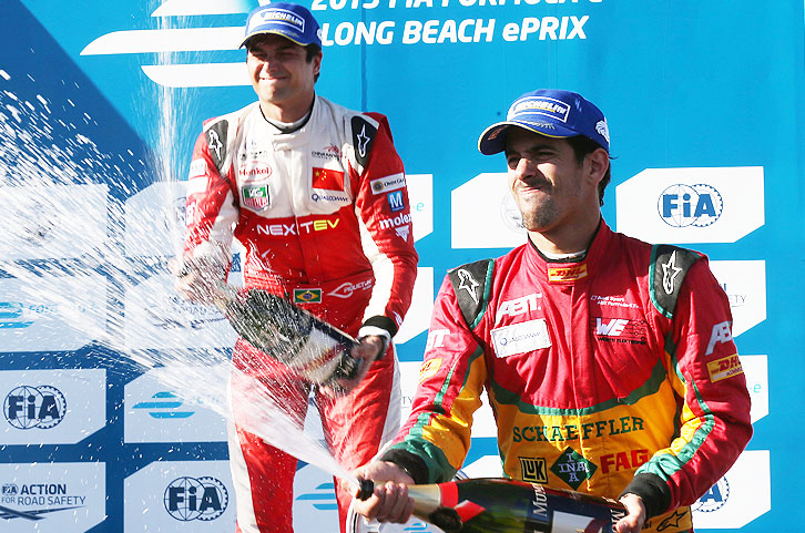 Nelson Piquet jr. gewinnt den ePrix von Los Angeles / Long Beach. Platz 3 für Lucas di Grassi