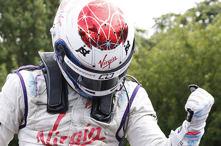 Sam Bird gewinnt den zweiten Lauf in London. Nelson Piquet jr. gewinnt den Titel