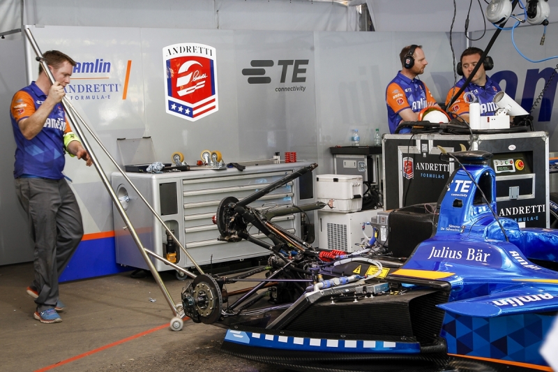 De Silvestros Garage in Buenos Aires ePrix