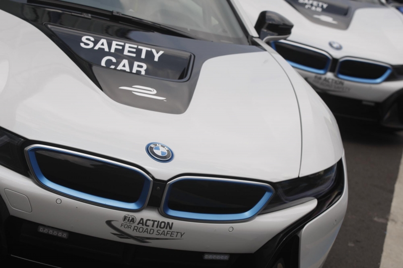 BMW-i8-Formula-E-Safety-Car