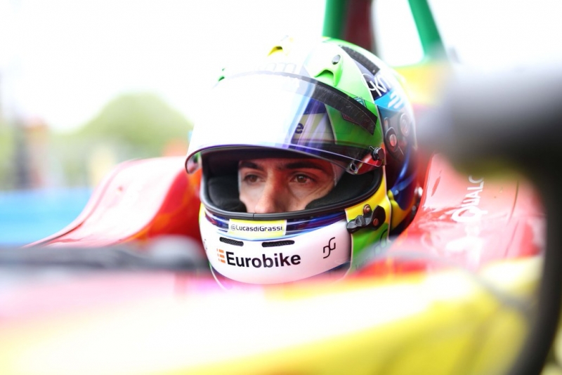Lucas-di-Grassi-Abt-Helmet-Close