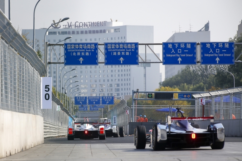 Rear-of-Cars-in-Beijing-ePrix-2015