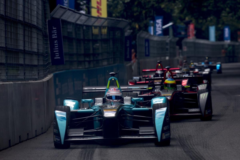 Nelson-Piquet-Mike-Conway-London