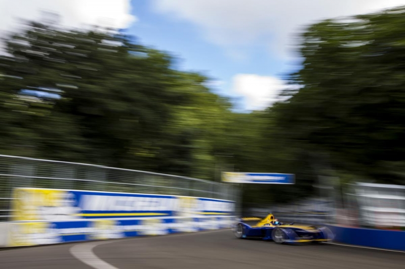 Sebastien-Buemi-e.dams-London-Car