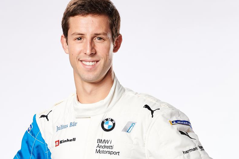 Alex-Sims-BMW-ohne-Brille