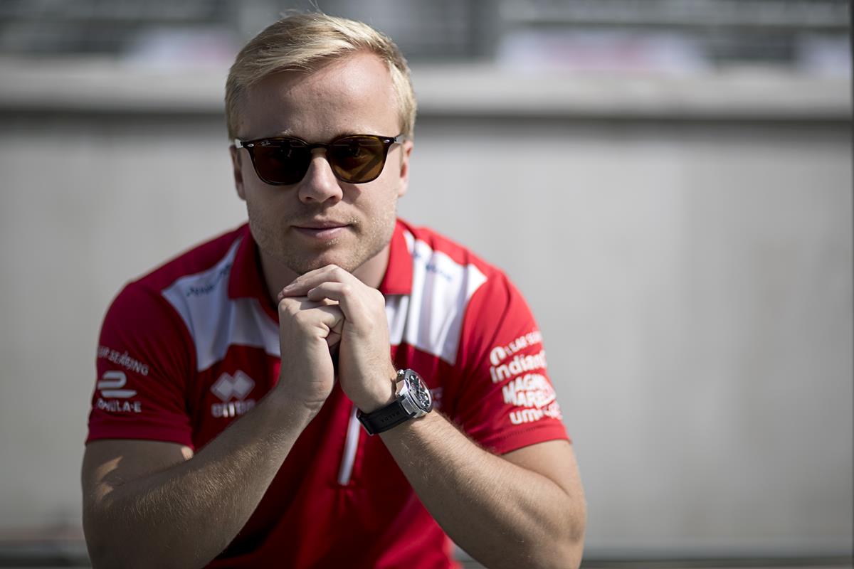 Felix-Rosenqvist-Shades