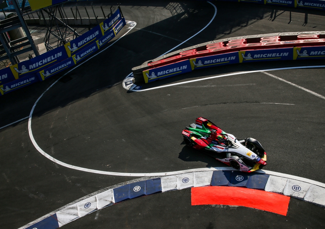 Frijns-Dynamic-Shot-Santiago