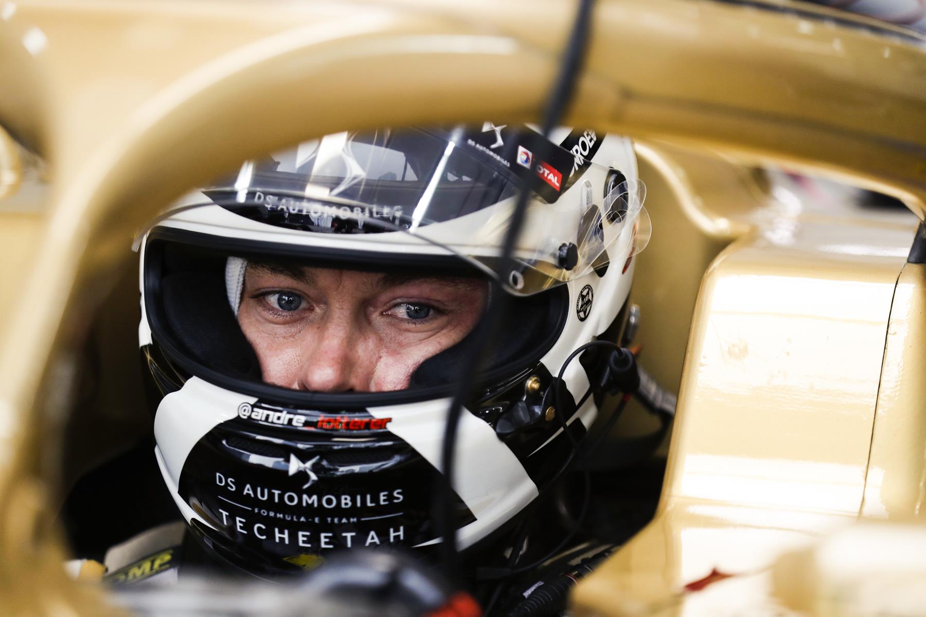 Andre-Lotterer-in-Garage