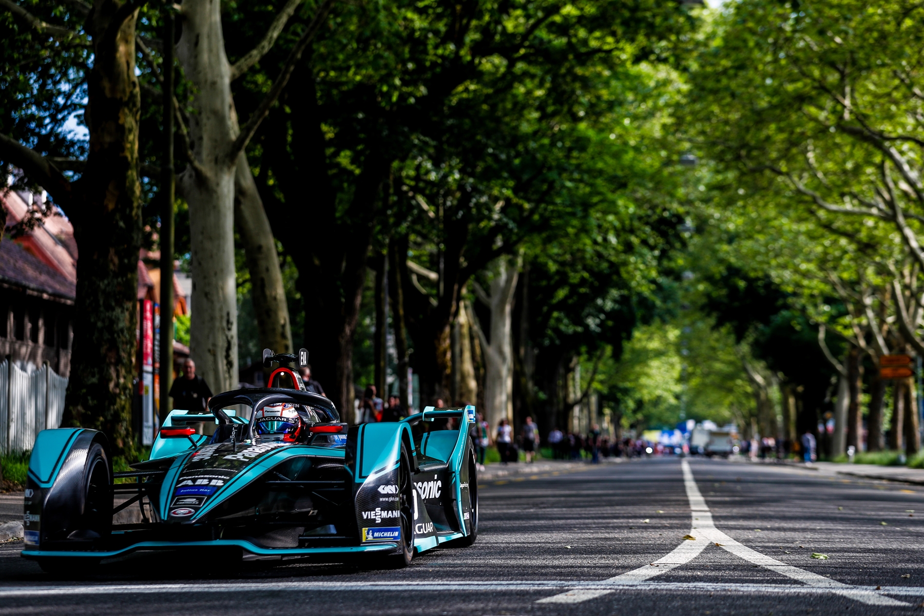 Stoffel-Vandoorne-HWA-Racelab-Berlin