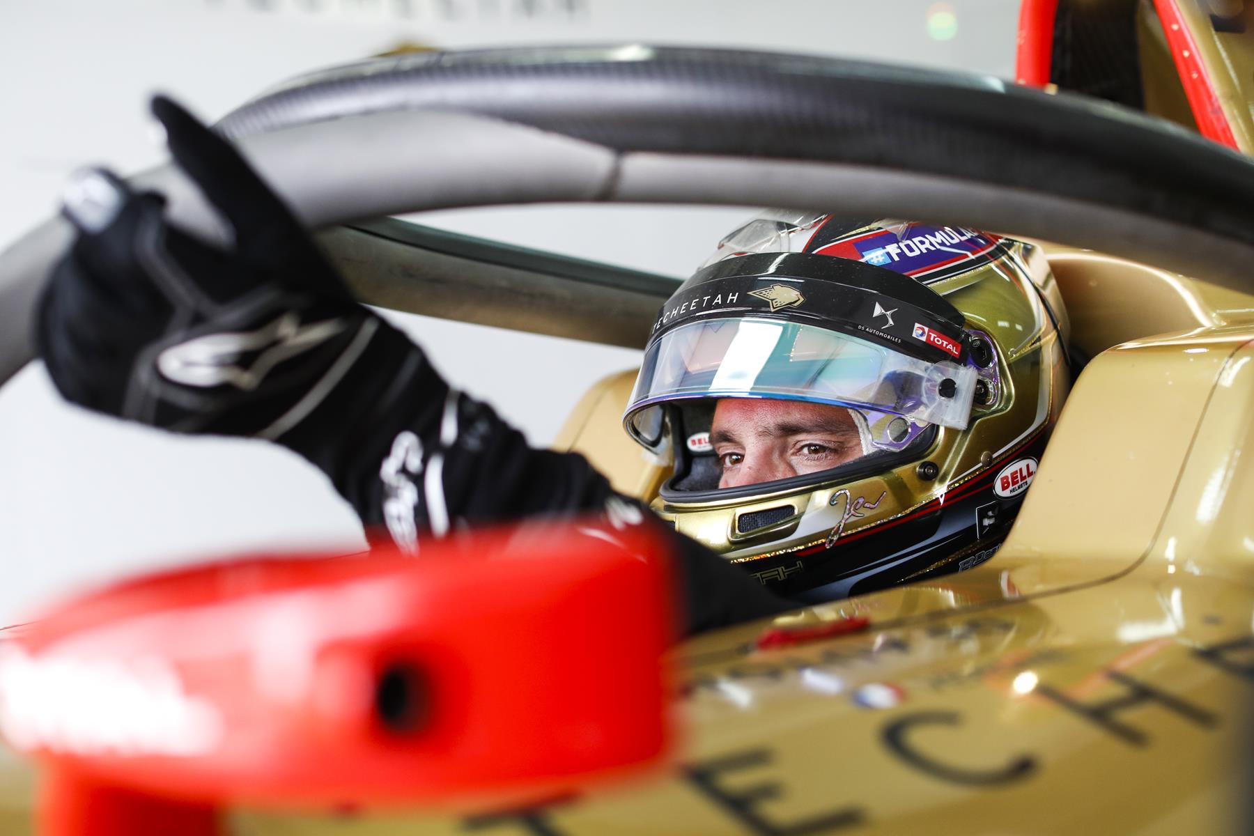 Jean-Eric-Vergne-Cockpit