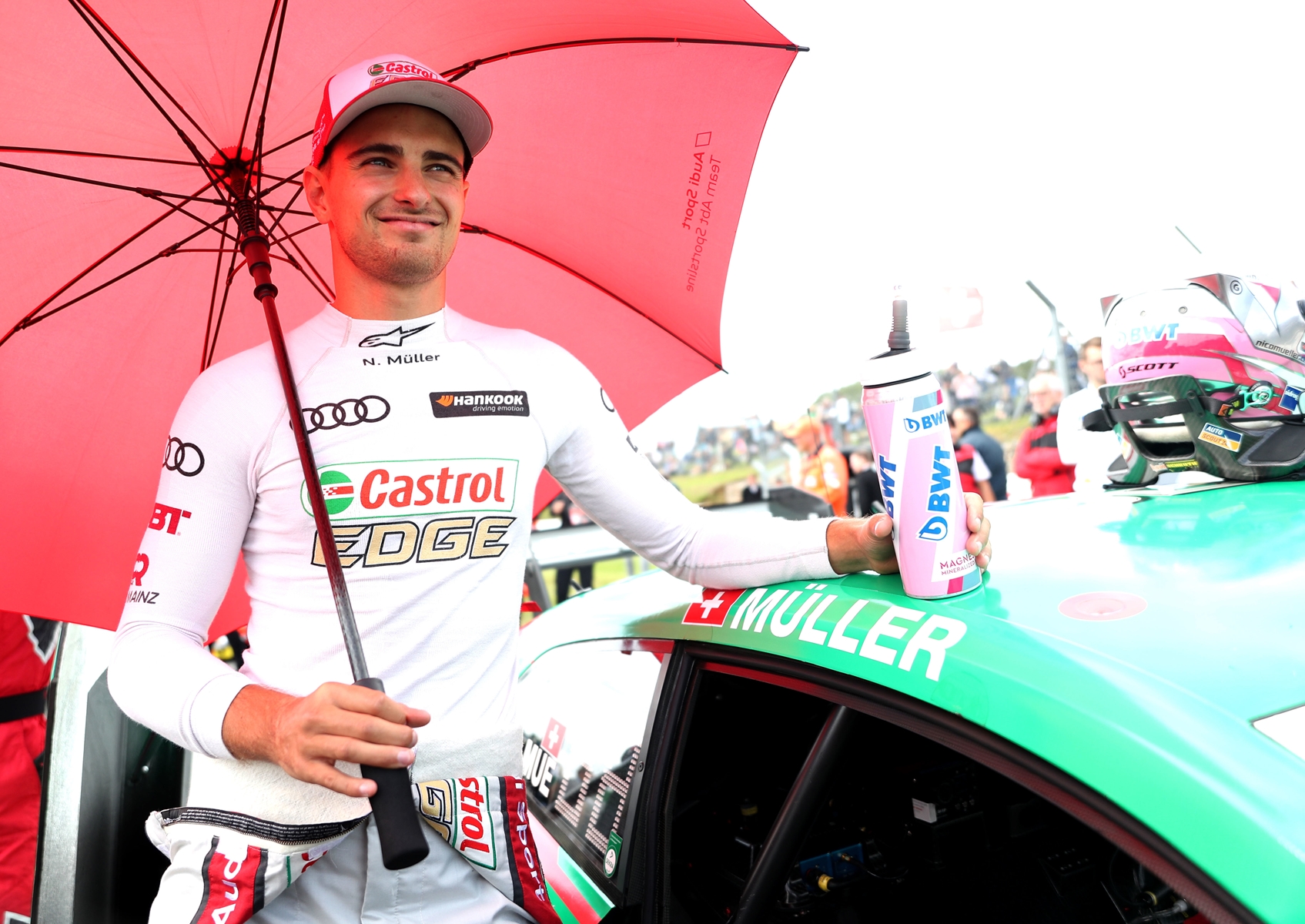 Nico-Müller-Umbrella-DTM-Brands-Hatch