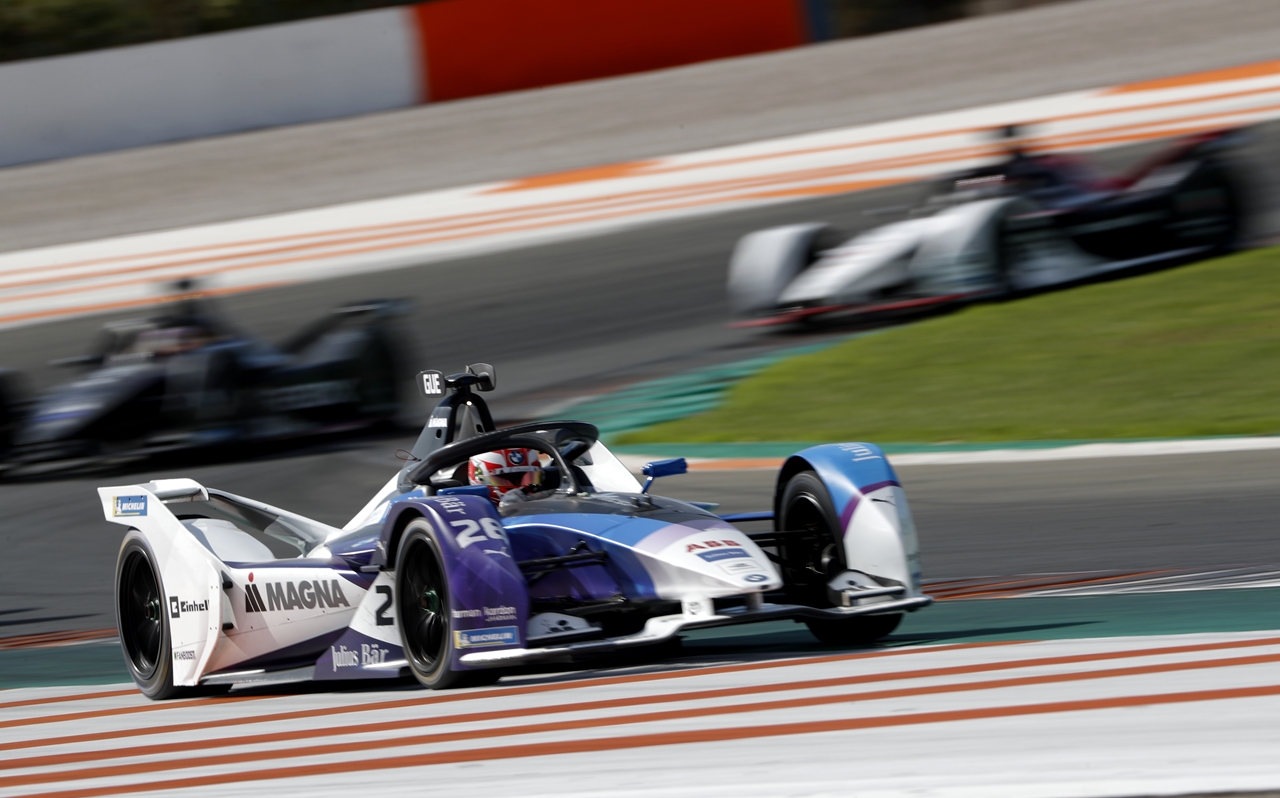 Maximilian-Günther-Corner-Valencia-BMW-Blur