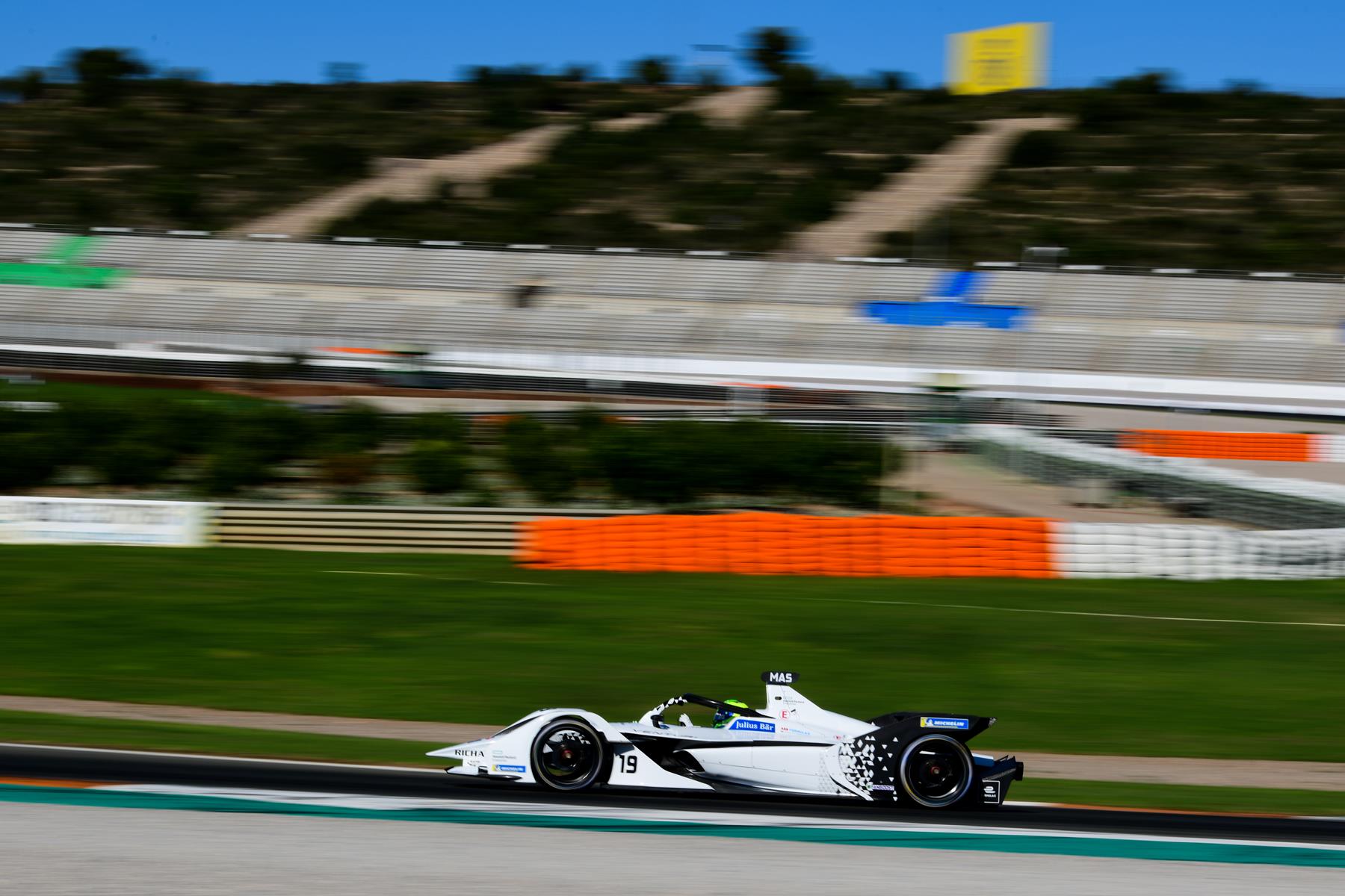 Felipe-Massa-Venturi-Test-Drive-Valencia-2019-side-view-Lou-Johnson-Spacesuit-Media