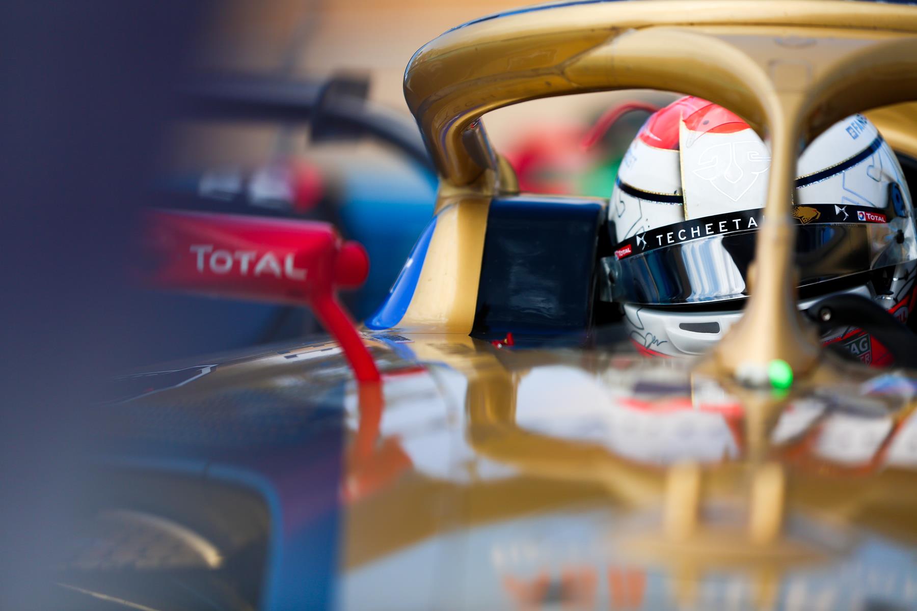 Jean-Eric-Vergne-Helmet-2020-Formula-E-Diriyah