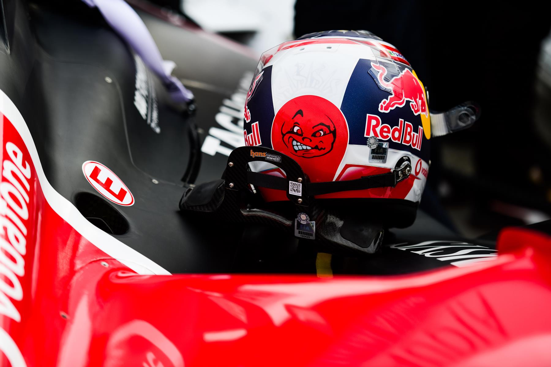 Neel-Jani-Helmet-from-behind-Porsche-Formula-E
