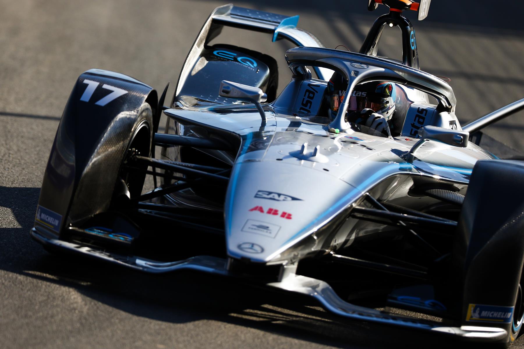 Nyck-de-Vries-Formula-E-Mercedes-Diriyah-Debut