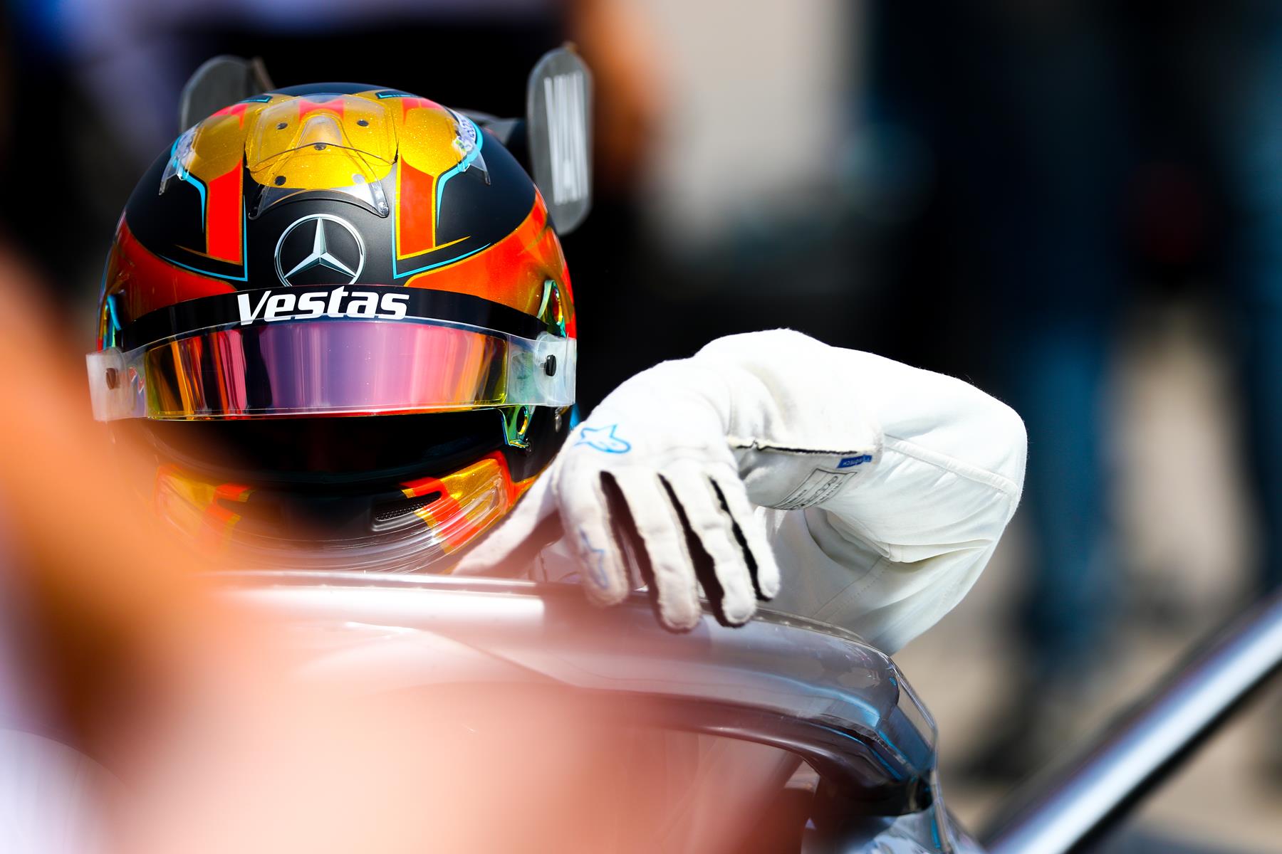 Stoffel-Vandoorne-Mercedes-enters-Cockpit
