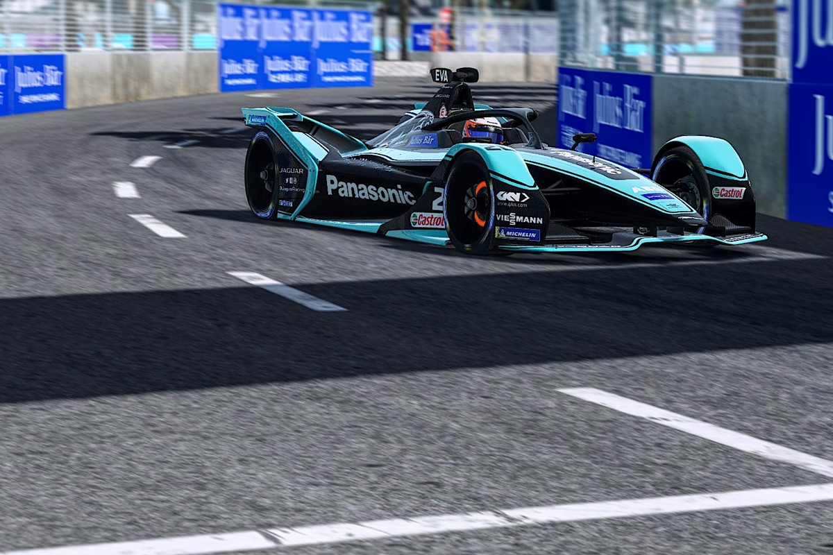 Mitch-Evans-Jaguar-Formula-E-Car-Hong-Kong-Circuit