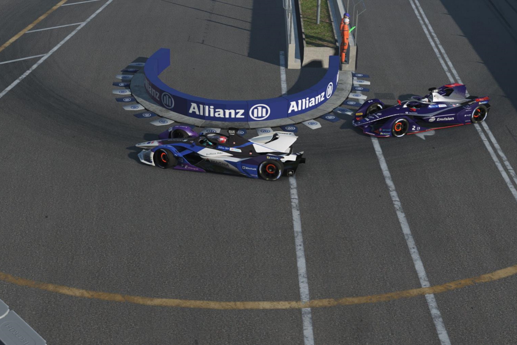 Maximilian-Günther-BMW-i-Andretti-Motorsport-Nick-Cassidy-Envision-Virgin-Racing-Drive-at-Home-Challenge-Hong-Kong-Harbourfront-Circuit-Hairpin