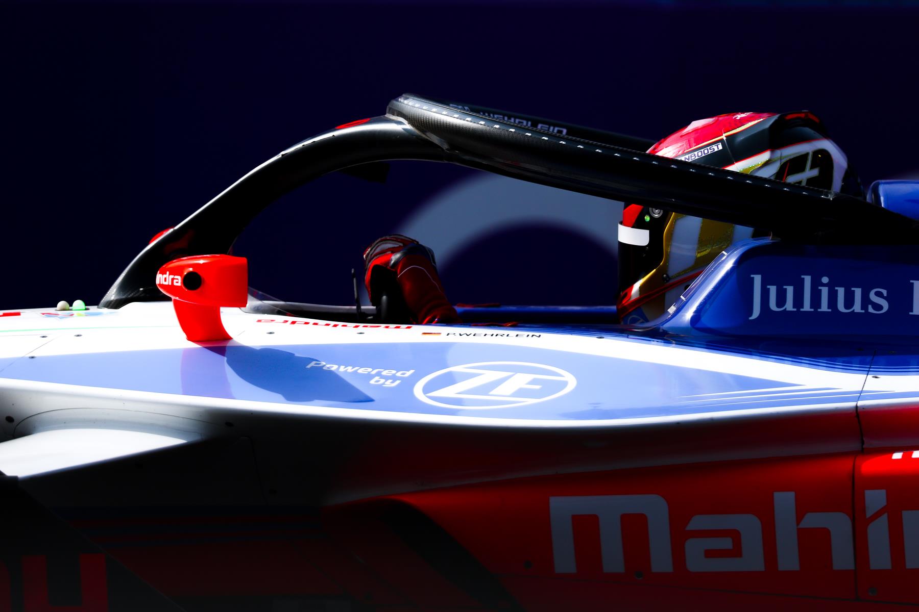 Pascal-Wehrlein-Halo-ZF-Logo-Formel-E-Mahindra