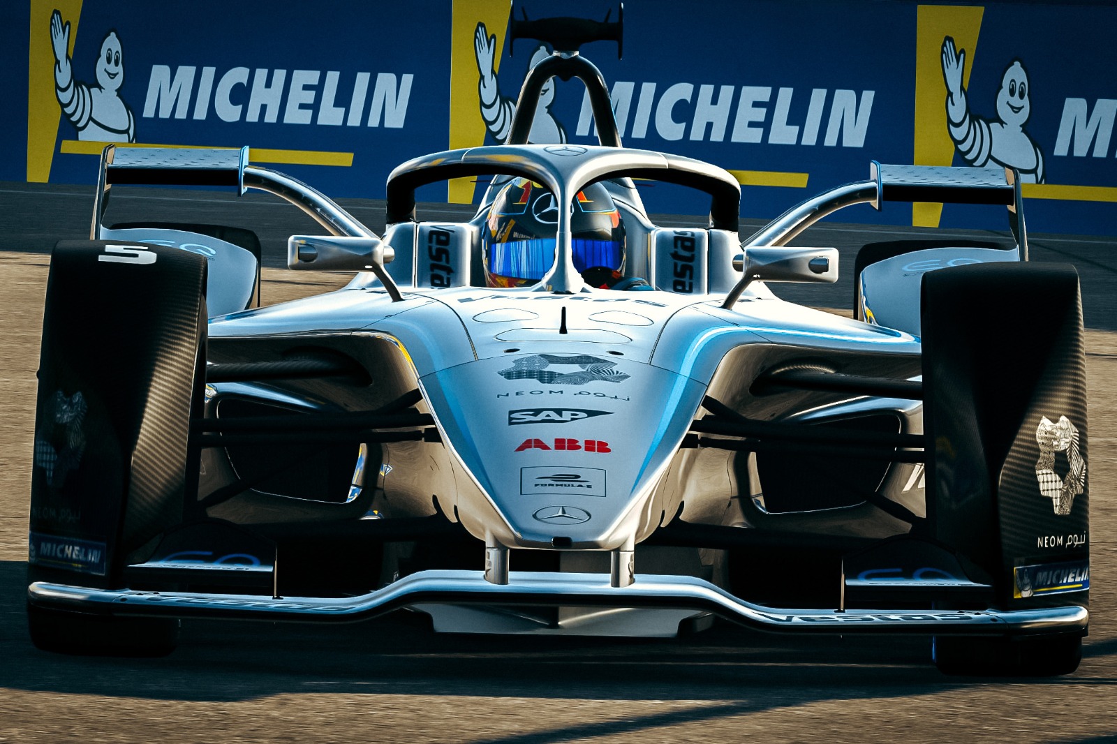 Race-at-home-challenge-Berlin-Tempelhof-Pascal-Wehrlein-Mahindra