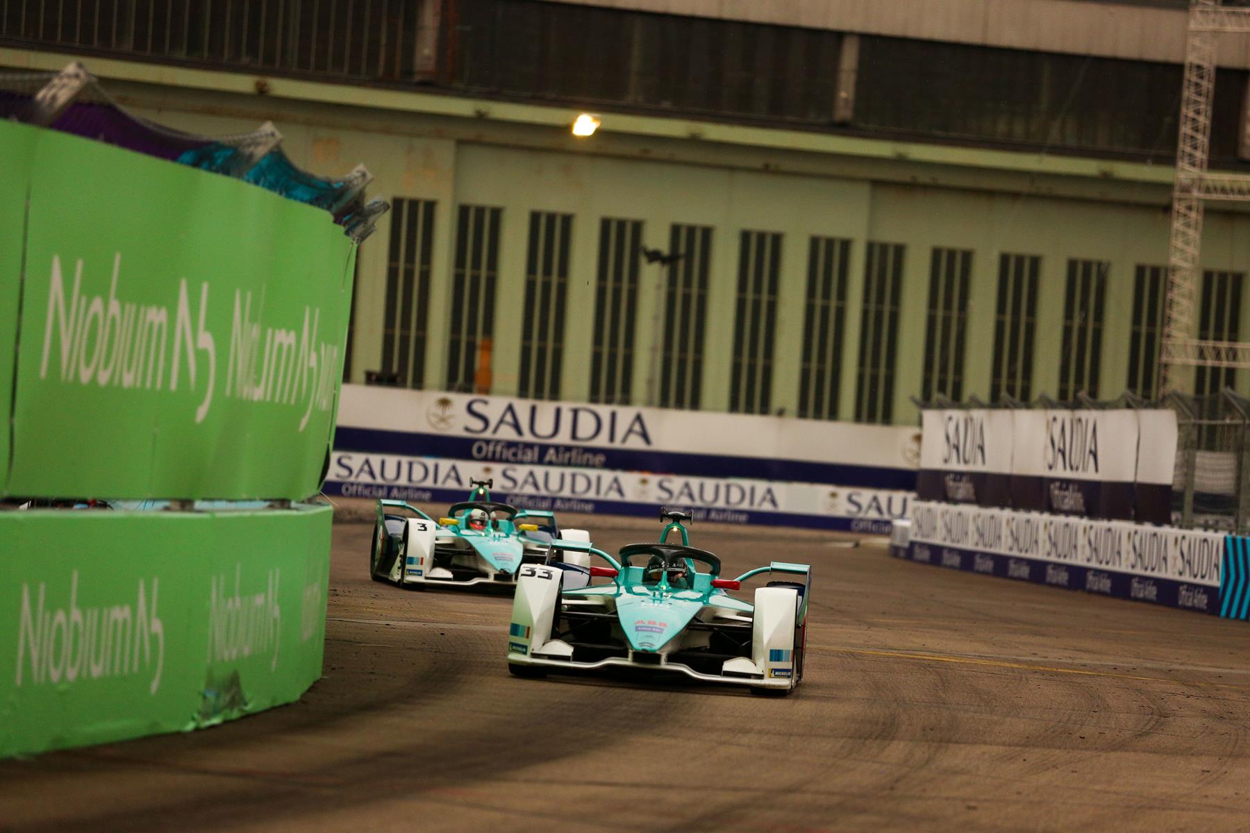 Daniel-Abt-Oliver-Turvey-Nio-333-FE-Team-Berlin-E-Prix-2020