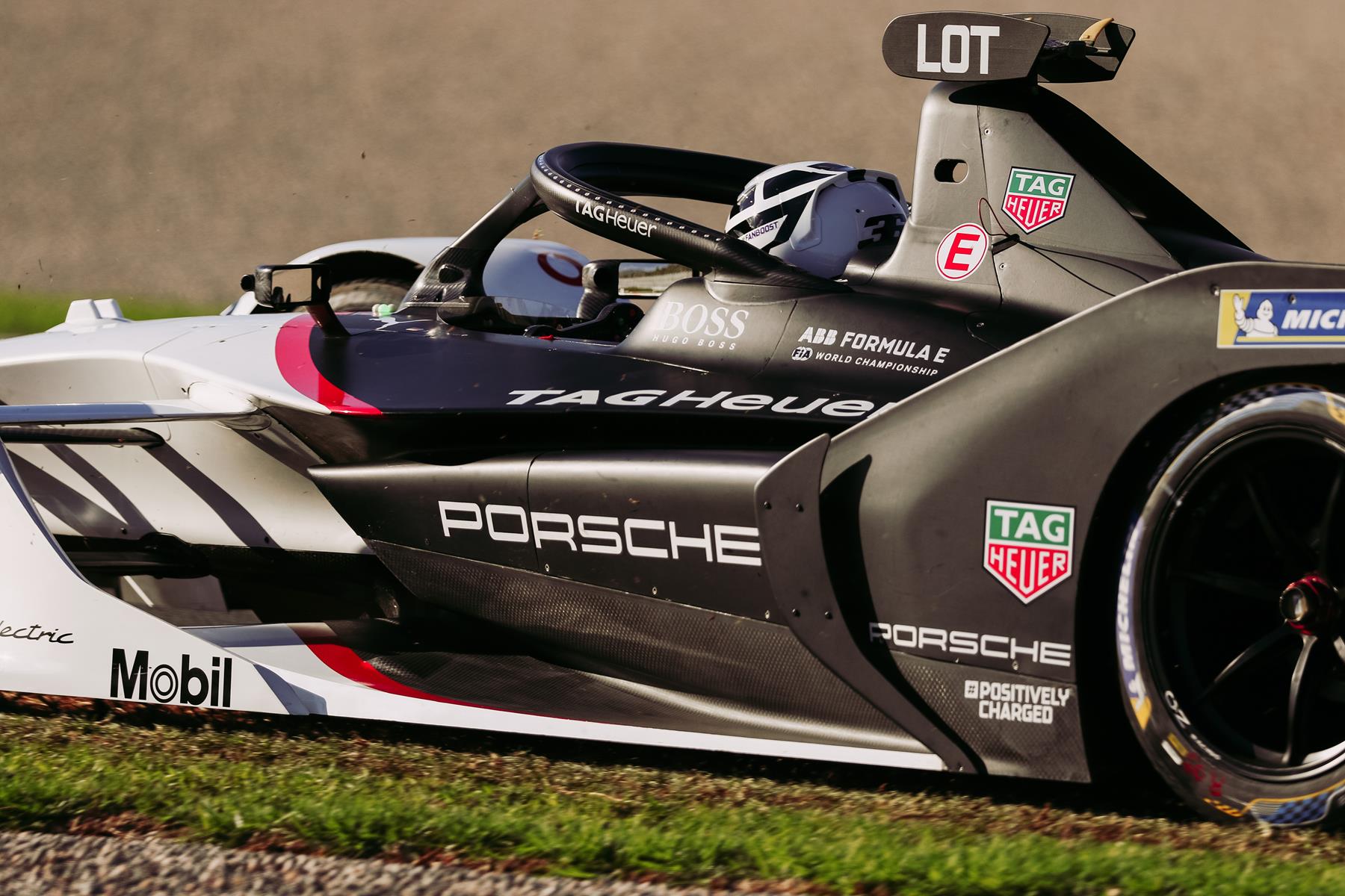 Porsche-Lotterer-Valencia-Testing