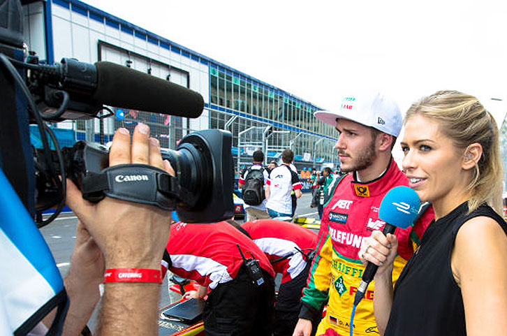 Daniel Abt im Interview mit Nikki Shields beim ePrix in Putrajaya