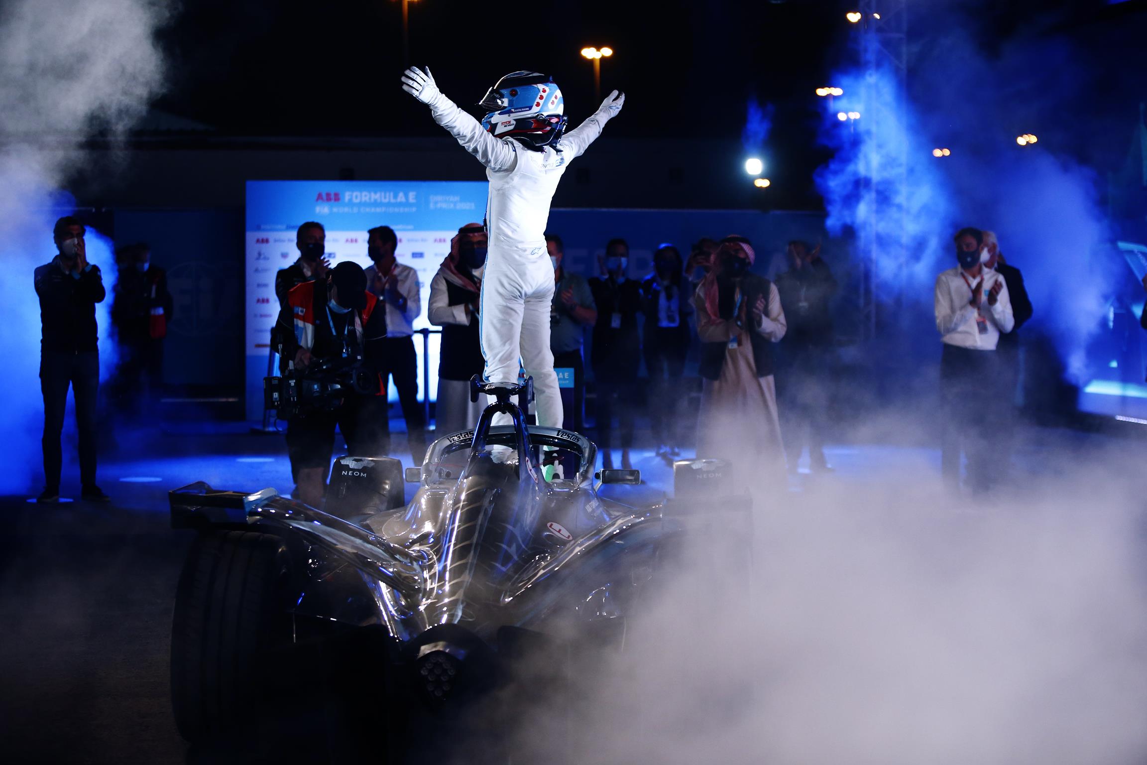Nyck-de-Vries-celebrates.first-Formula-E-Win
