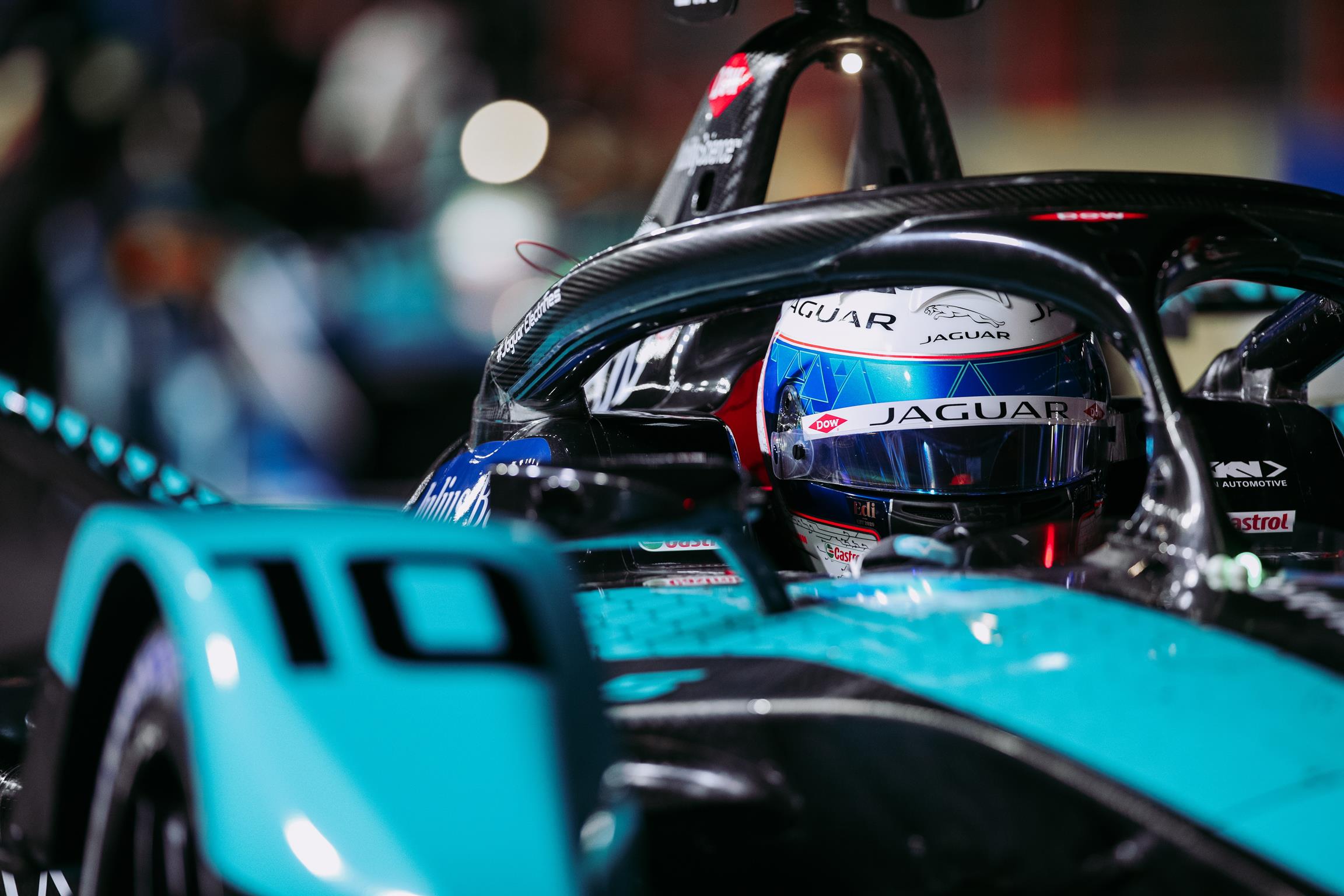 Sam-Bird-Jaguar-Win-Saudi-Arabia