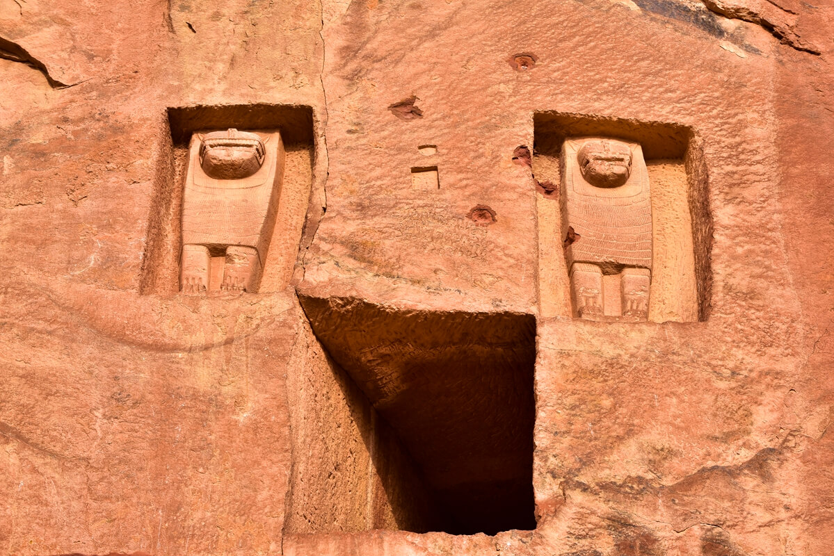 Dadan-Kingdom-Lion-Tomb