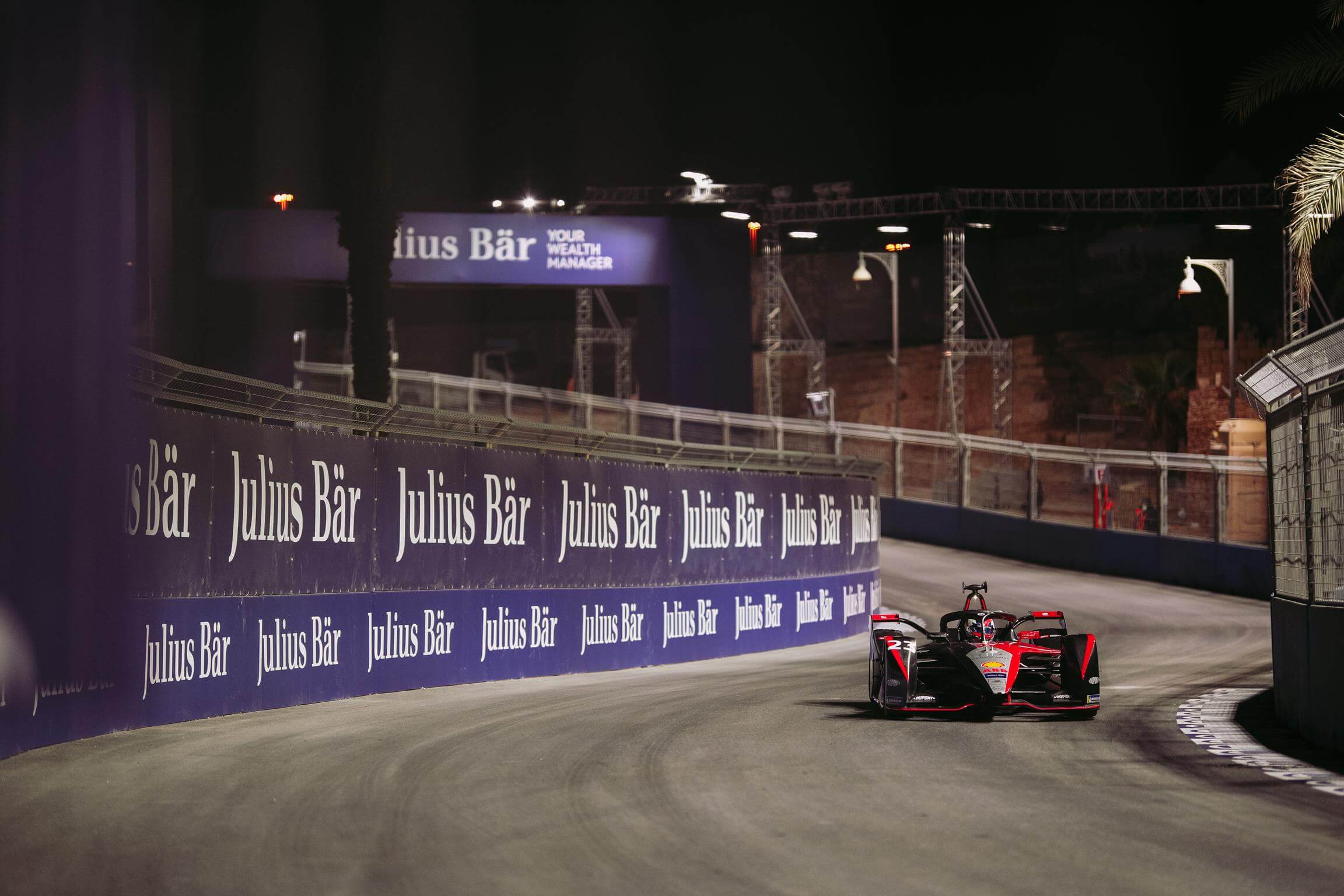 Sebastien-Buemi-Nissan-Diriyah-2021