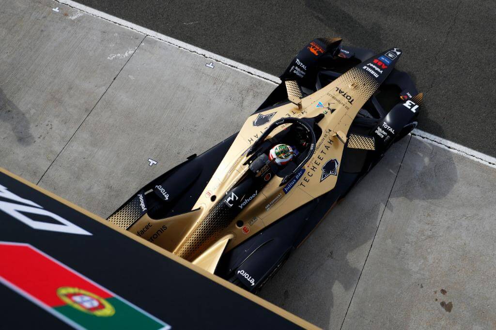 Antonio-Felix-da-Costa-exits-Box-in-Valencia