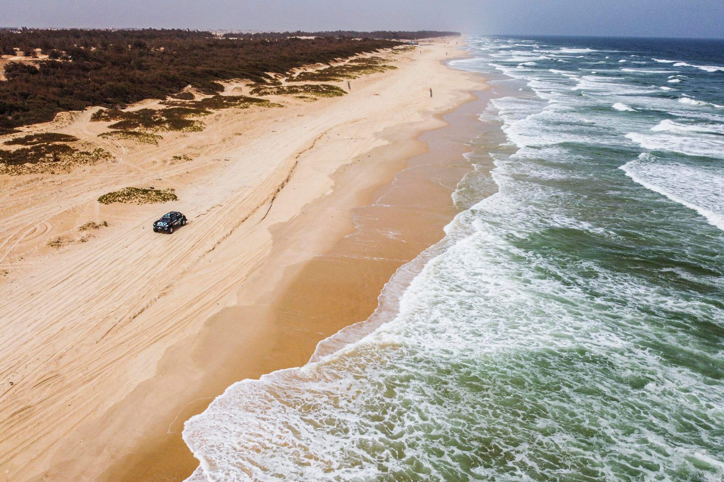 Rosberg-X-Racing-Beach-Senegal-Ocean