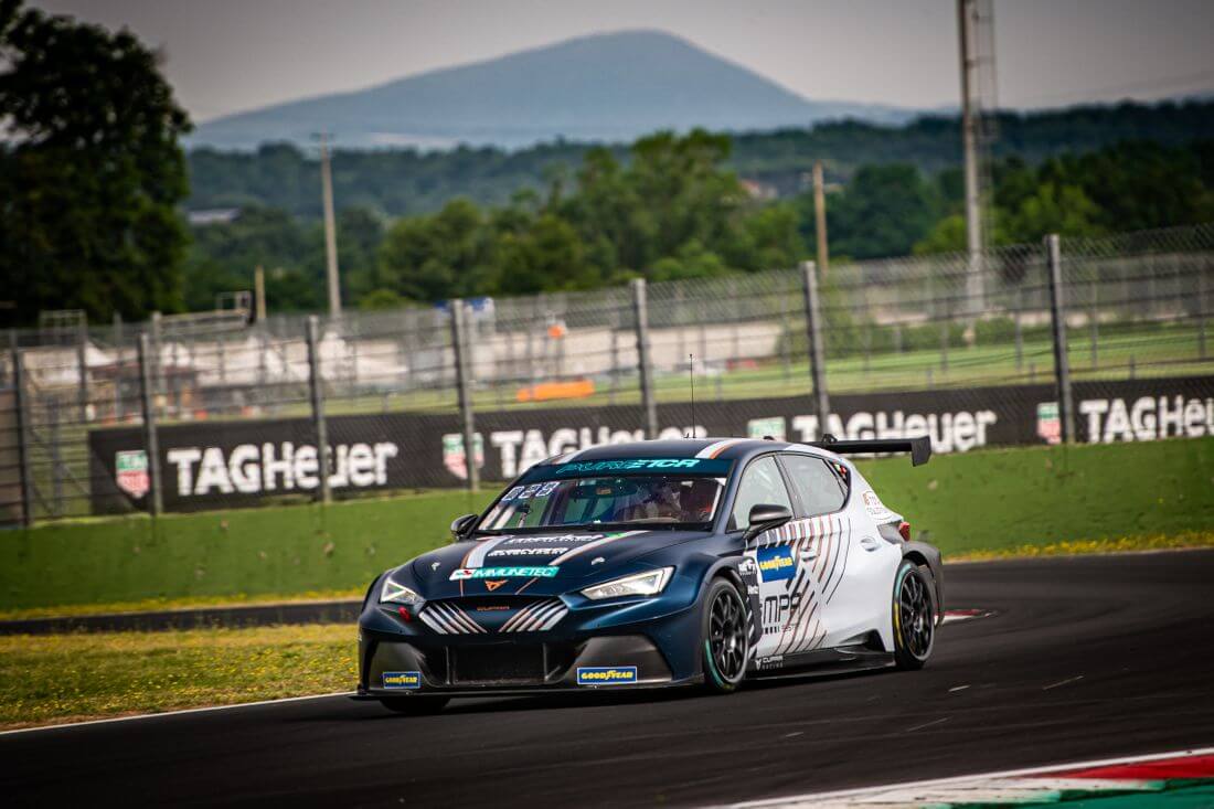Cupra-Tops-First-Pure-ETCR-Race