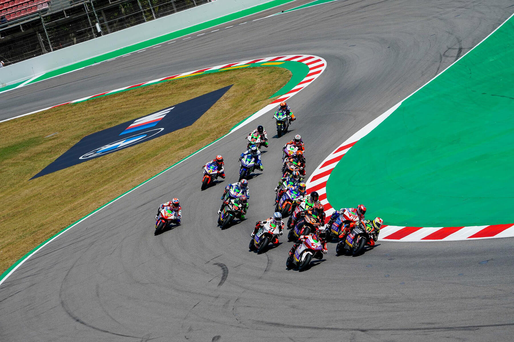 MotoE-Pons-wins-in-barcelona