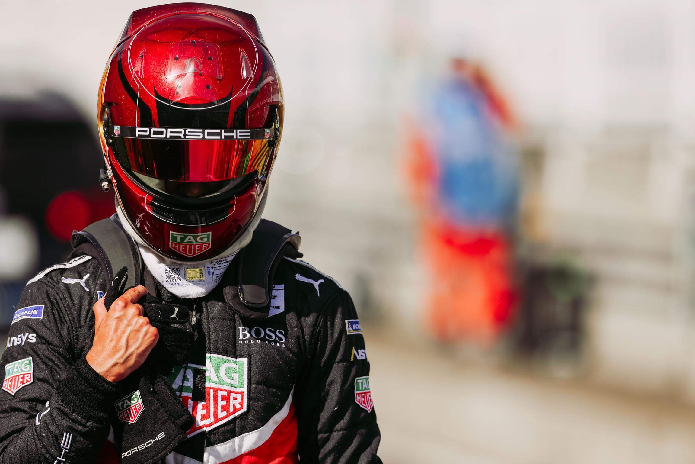 Pascal-Wehrlein-Porsche-Helmet