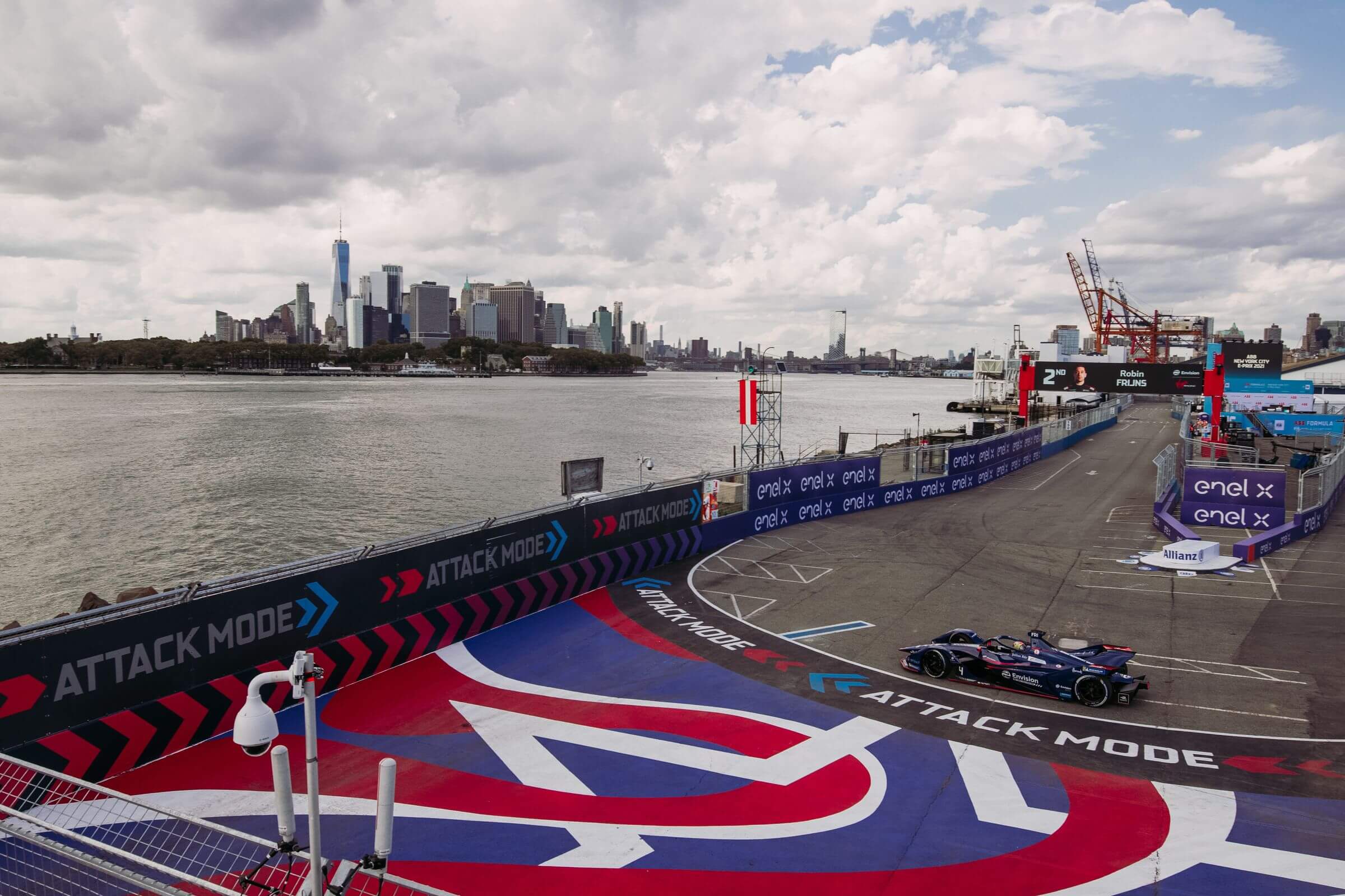 Robin-Frijns-New-York-Skyline