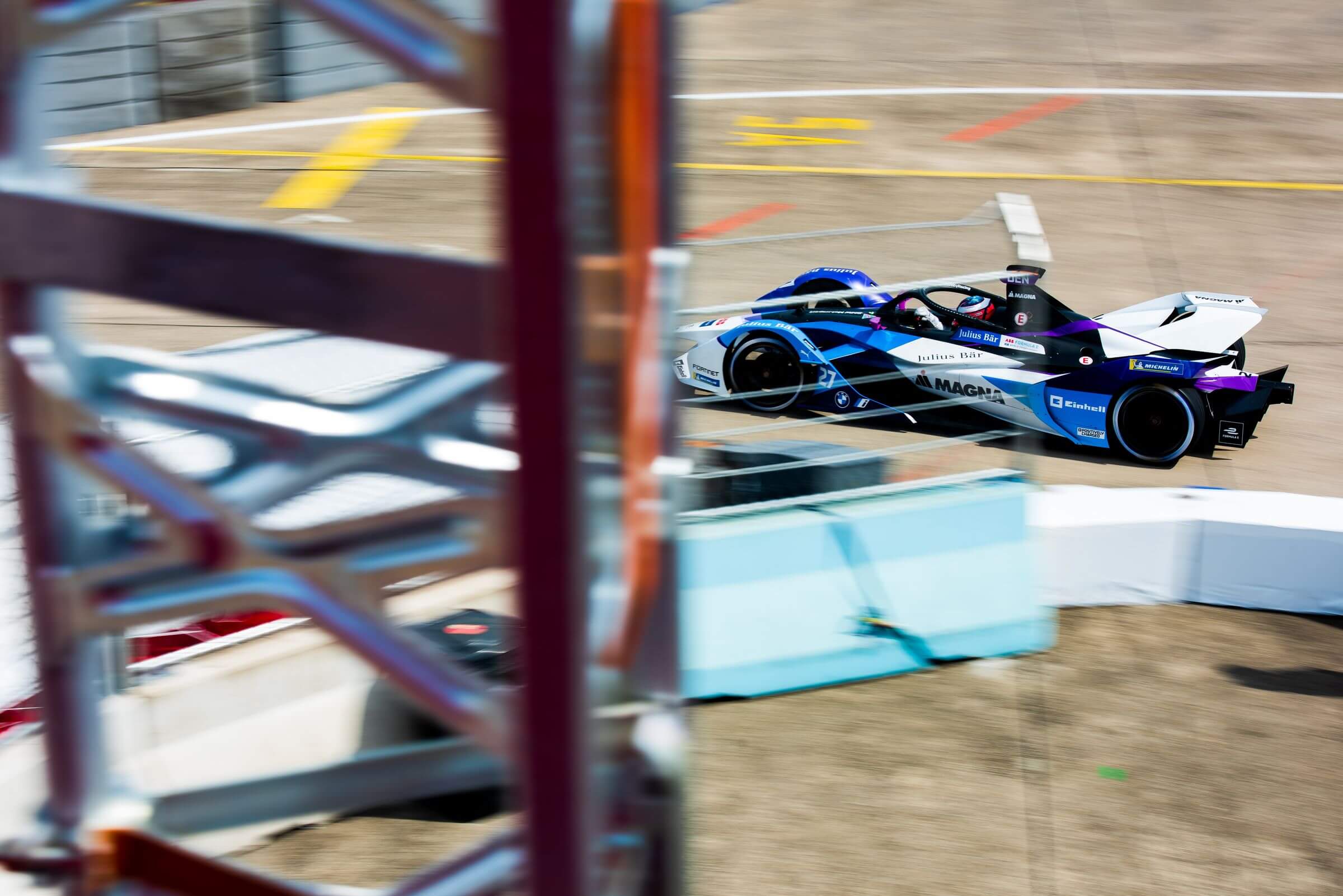 Jake-Dennis-BMW-Berlin-2021
