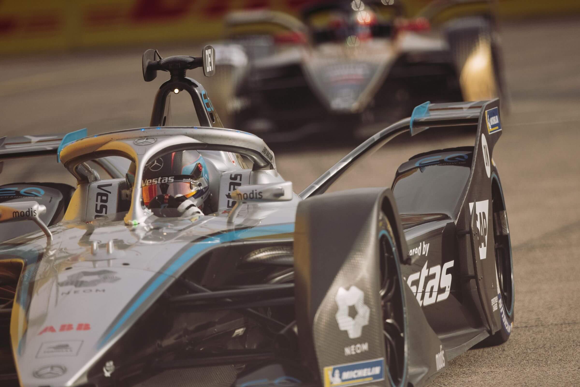 Nyck-de-Vries-Mercedes-EQ-Formula-E-Team-2021-Berlin-E-Prix