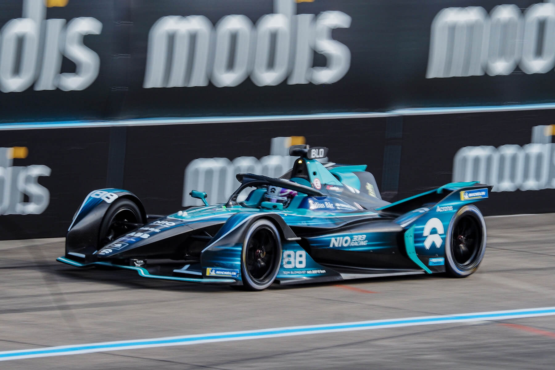 Tom-Blomqvist-Car-in-Berlin