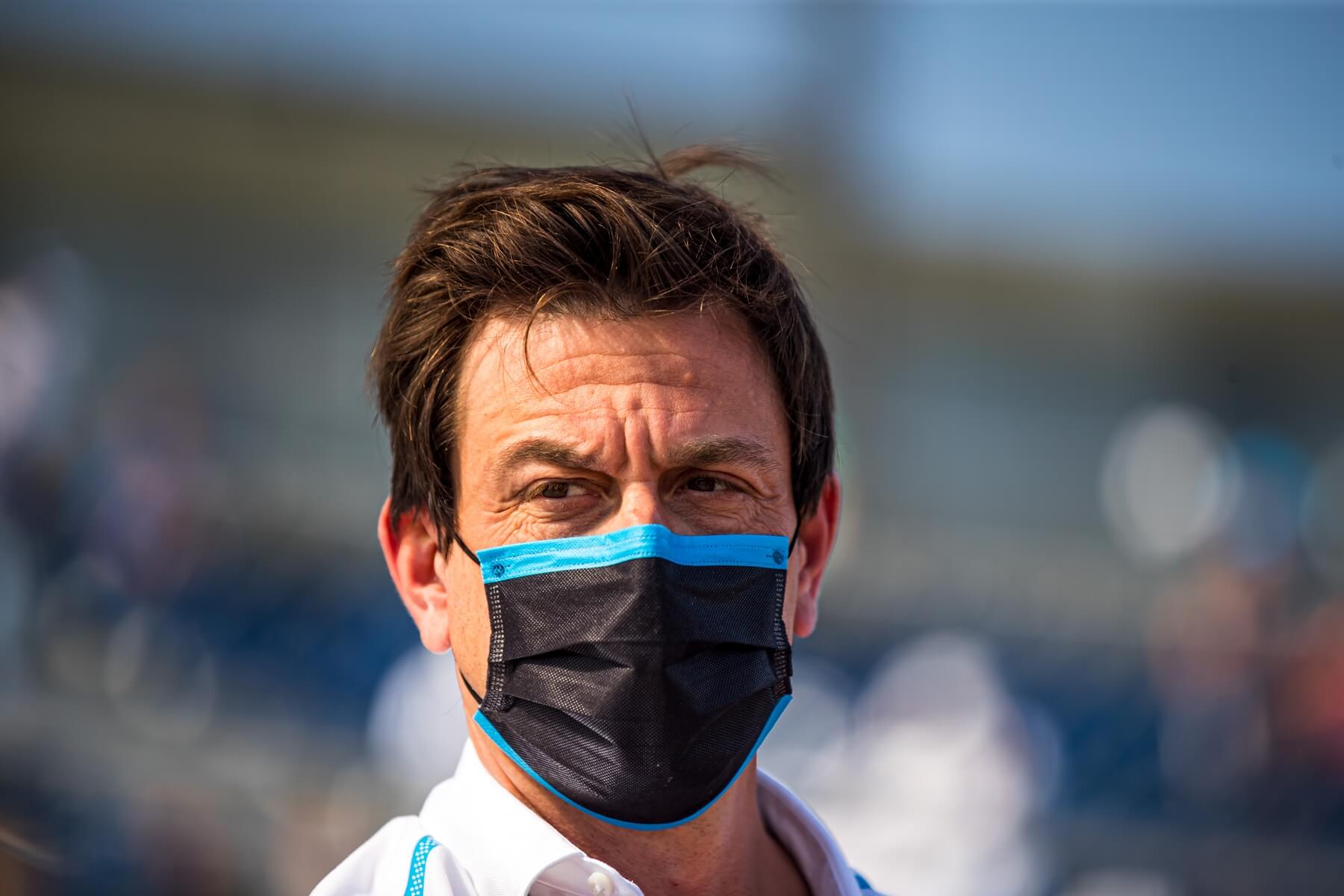 Wolff-Black-Blue-Mask-Mercedes