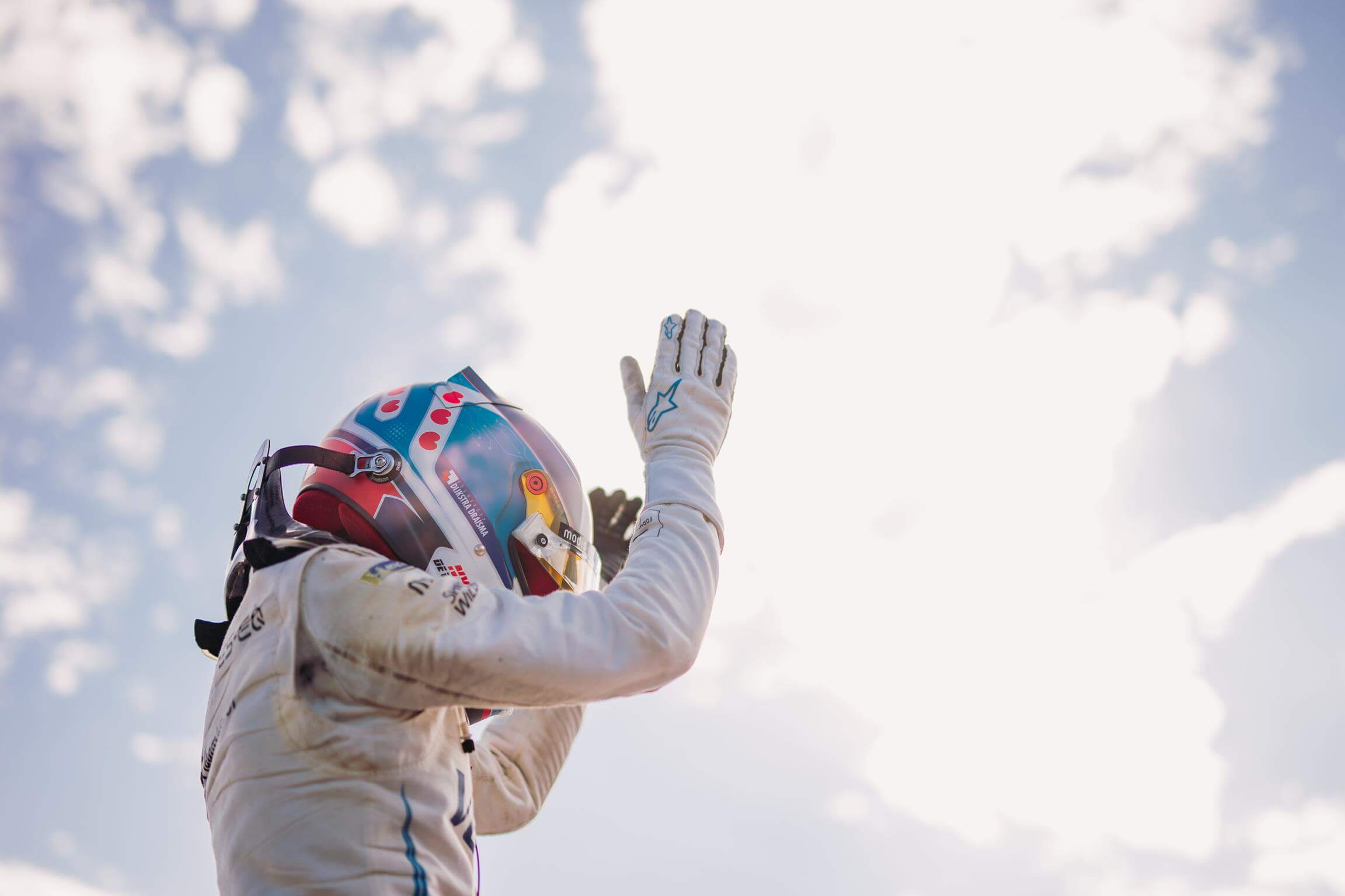 Nyck-de-Vries-feiert-WM-Titel-in-Formel-E